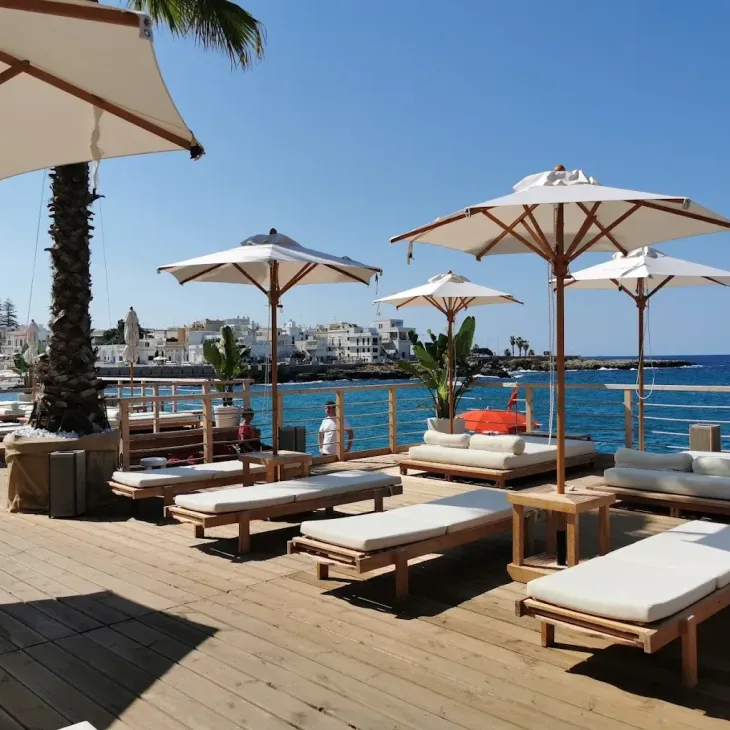Daybed con cuscini